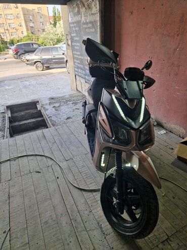 мото: BMW - 125CC, 130 см3, 2021 год, 4898 км