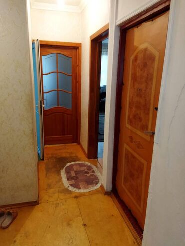 Uzunmüddətli kirayə mənzillər: Razində asan xidmətə yaxin 9 mertebeli binanın 1-ci mərtəbəsində — 9