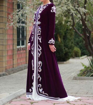 Платья на кыз узатуу: Оптом‼️Оптом‼️Оптом‼️ Продаются новые костюмы и платья ручной работы! — 3