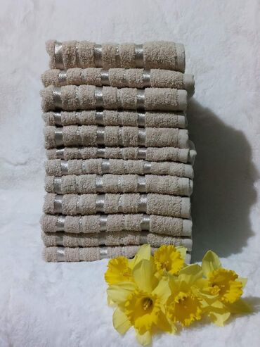 Peškiri: Peškiri 50*90
Materijal-pamuk
Paket od 12 komada — 4