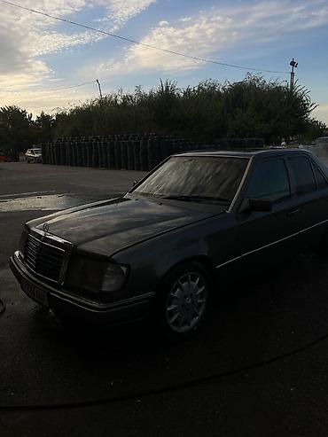 мерседес 124 2 2: Mercedes-Benz W124: 1992 г., 2.3 л, Кол менен иштөөчү, Бензин, Седан — 4