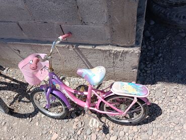 детские золотые серги: Велосипеды