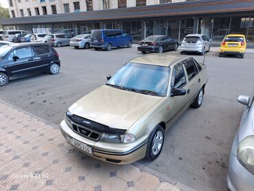 Daewoo: Daewoo Nexia: 2005 г., 1.6 л, Механика, Бензин, Седан