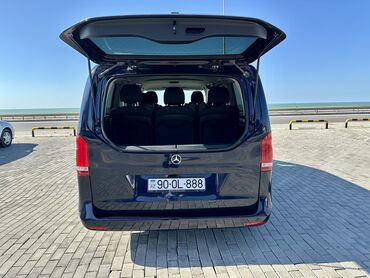 Mercedes-Benz: Mercedes-Benz V 220: 2.2 l | 2016 il Van/Minivan — 8