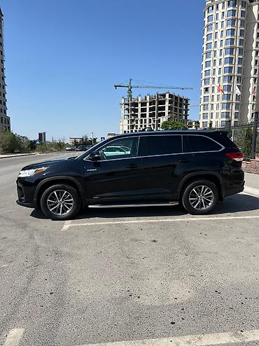 highlander 2017: Toyota Highlander: 2019 г., 3.5 л, Автомат, Гибрид, Внедорожник — 4