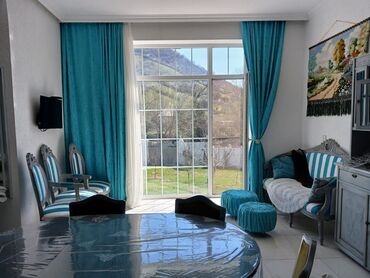 Bağ evlərinin kirayəsi: 200 kv. m, 4 otaqlı, Hovuzlu — 6