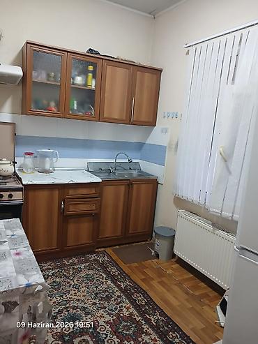 seven points: Saray 4 otaqlı, 100 kv. m, Orta təmir — 6