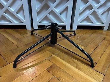 amfore za cvece: Metalno postolje za jelku – sklopivi X stalak - Stabilna metalna — 5