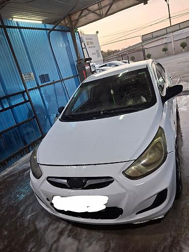 sprinter 4 4: Hyundai Accent: 2013 г., 1.6 л, Автомат, Бензин, Седан — 5