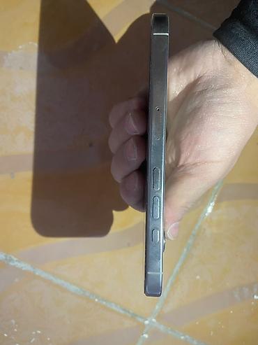 iphone 17 pro max в бишкеке: IPhone 16 Pro, Б/у, 256 ГБ, Серебристый, Зарядное устройство, Защитное стекло, Чехол, 82 % — 3