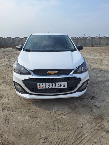 купить автомобиль: Chevrolet Spark: 2019 г., 0.1 л, Автомат, Бензин