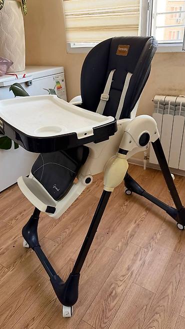 Детская мебель: Детский стульчик для кормления Karma Baby Premium Grand. - Цвет — 3