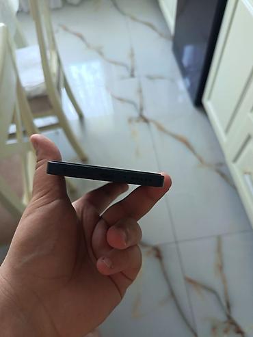 redmi not 13 ekran: Xiaomi Redmi Note 13 – şık qara rəngdə smartfon. Texniki — 4
