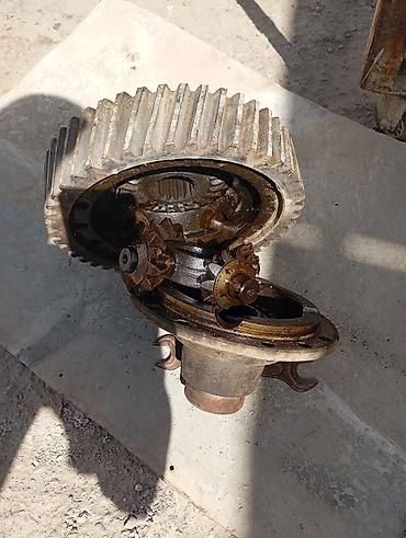 Редукторы, дифференциалы: Дифференциал ЗИЛ — 2