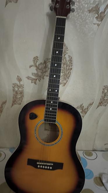 Akustik gitara, 6 sim, İşlənmiş