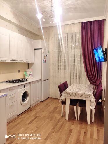 yevlax evlər: Xirdalanda kristalda 18/5 mertebesinde 3 otaqli ev 540 azn_0514857446