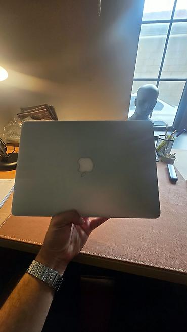 ipad mini 6: İşlənmiş Apple MacBook, 13.1 ", Apple M2, 256 GB — 1
