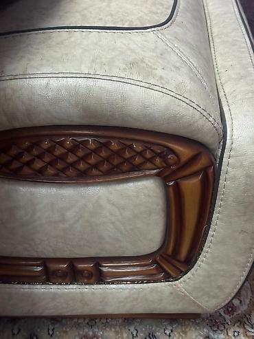 Гарнитуры для зала: СРОЧНО!!! Продаю диваны с креслом (в комплекте 3шт) Не местное — 5