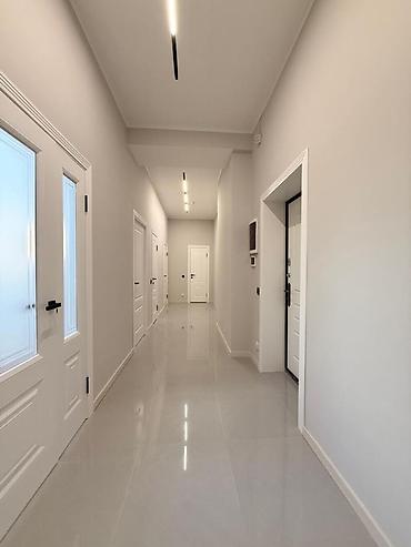 Продажа квартир: 3 комнаты, 80 м², Элитка, 3 этаж, Дизайнерский ремонт — 2