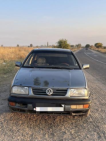 пропан купить: Volkswagen Vento: 1992 г., Седан — 1