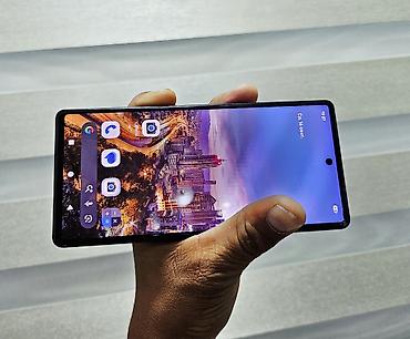 j7 2017: Google Pixel 6, Б/у, 128 ГБ, 1 SIM, eSIM — 4