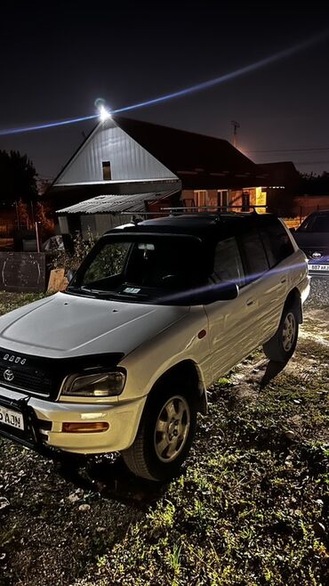панель приборов гольф 2: Toyota RAV4: 1996 г., 2 л, Механика, Бензин, Кроссовер