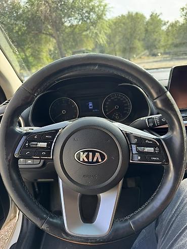 byd e1: Kia K3: 2020 г., 1.6 л, Вариатор, Бензин, Седан — 3