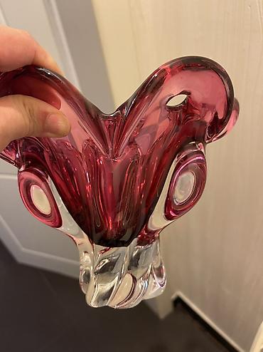 Ev və bağ: Üfürülmə şüşədən bəzək qabı – vintage üslublu, al-qırmızı (cranberry — 1