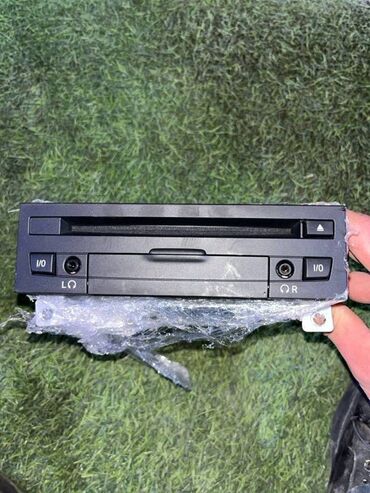 колонка усилитель микшер: Cd changer BMW 7-SERIES левый руль 740I (б/у)