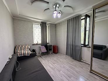 Үйлөрдү сатуу: 6 бөлмө, 200 м², 5 соток, Бишкек, Риелтор — 8