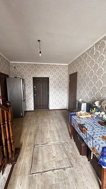 купить домик из сэндвич панелей: 40 м², 2 комнаты, Бронированные двери, Евроремонт, Забор, огорожен