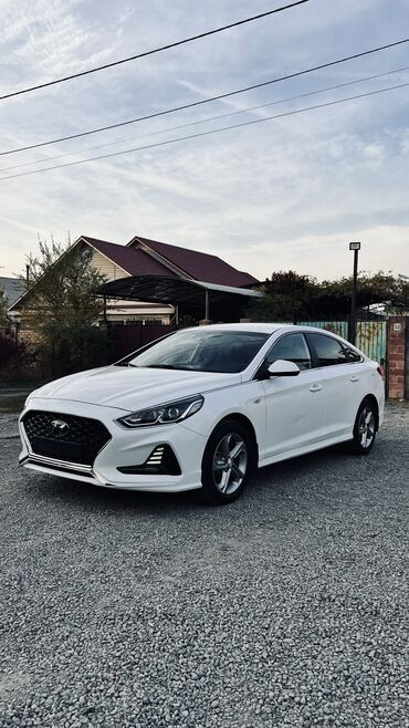 продаю с доплатой мне: Hyundai Sonata: 2019 г., 2 л, Автомат, Газ, Седан