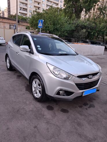 Hyundai: Hyundai ix35: 2.4 l | 2013 il Ofrouder/SUV — 3