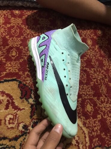 сколько стоит бутсы в бишкеке: Футбольные бутсы Nike Mercurial Размер 39 состаяние хорощее Шнурки