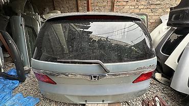 Крышка багажника (дверь задняя) для Honda Airwave. - Оригинальная