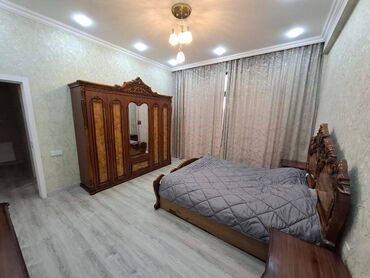 Bağ evlərinin satışı: Bakı, Novxanı, 200 kv. m, 4 otaqlı, Hovuzlu, Kombi, Qaz, İşıq -da lalafo.az — 6 Bağ evlərinin satışı: Bakı, Novxanı, 200 kv. m, 4 otaqlı, Hovuzlu, Kombi, Qaz, İşıq — 6