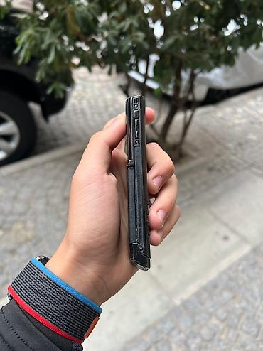 finishing touch: Vertu Signature Touch, 4 GB, rəng - Qara — 5