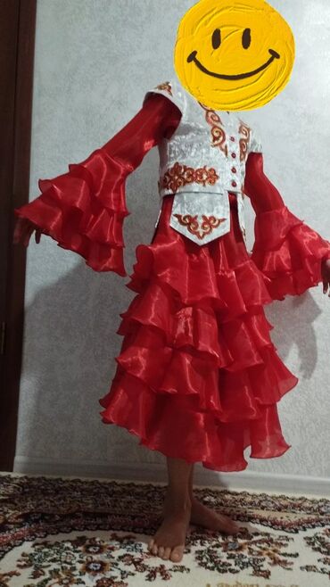 платья национальной: Бальное платье, Длинная модель, цвет - Красный, В наличии
