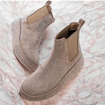 obuca iz turske: Ženske čizme/gležnjače sa kristalima - Model: slip-on gležnjače sa — 1
