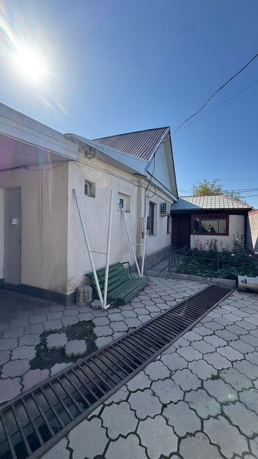 Продажа домов: Дом, 98 м², 4 комнаты, Агентство недвижимости, Косметический ремонт