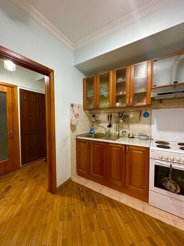 Yeni tikili: 1 otaqlı, Yeni tikili, 50 kv. m -da lalafo.az — 9 Yeni tikili: 1 otaqlı, Yeni tikili, 50 kv. m — 9