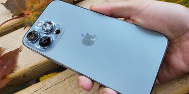 Apple iPhone: IPhone 13 Pro Max, Б/у, 256 ГБ, Sierra Blue, Защитное стекло, Чехол, 90 %