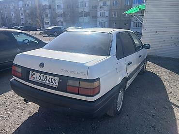 hongqi e: Volkswagen Passat: 1989 г., 1.8 л, Механика, Бензин, Седан — 4