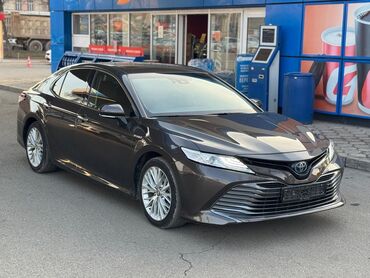 Toyota: Toyota Camry: 2018 г., 2.5 л, Автомат, Гибрид, Седан