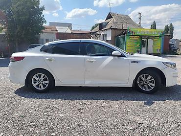 Транспорт: Kia Optima: 2017 г., Автомат, Газ, Седан — 4