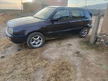 Volkswagen: Volkswagen Golf: 1992 г., 1.8 л, Кол менен иштөөчү, Бензин, Хетчбек — 2