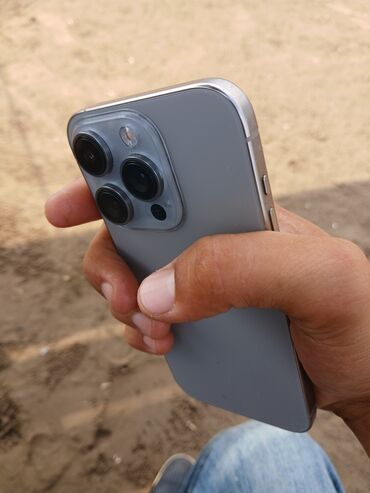 iphone 13 pro max qiyməti: IPhone 13 Pro Max, Sierra Blue, Qırıq