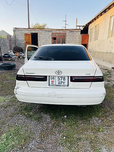 на камри 20: Toyota Camry: 1998 г., 2.2 л, Автомат, Газ, Седан — 3