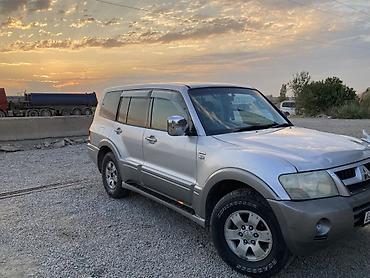 фендера: Mitsubishi Pajero: 2003 г., 3 л, Автомат, Газ, Внедорожник — 2