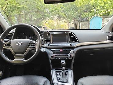turbo az elantra sport: Hyundai Elantra: 1.6 l | 2016 il Sedan — 8
